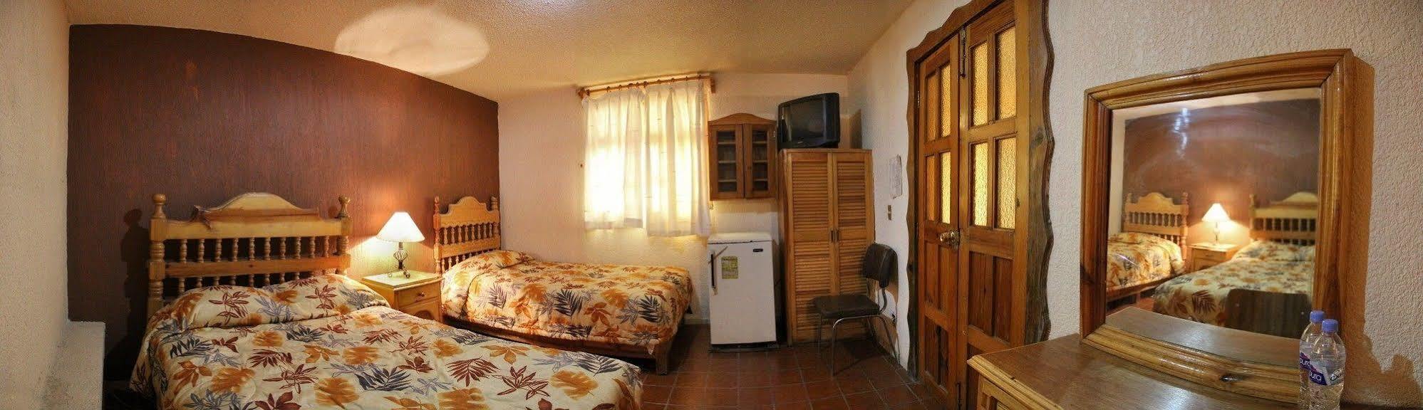 Hotel Plaza Mazamitla Eksteriør bilde